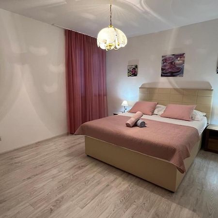 Lilikoi Apartment モスタル エクステリア 写真