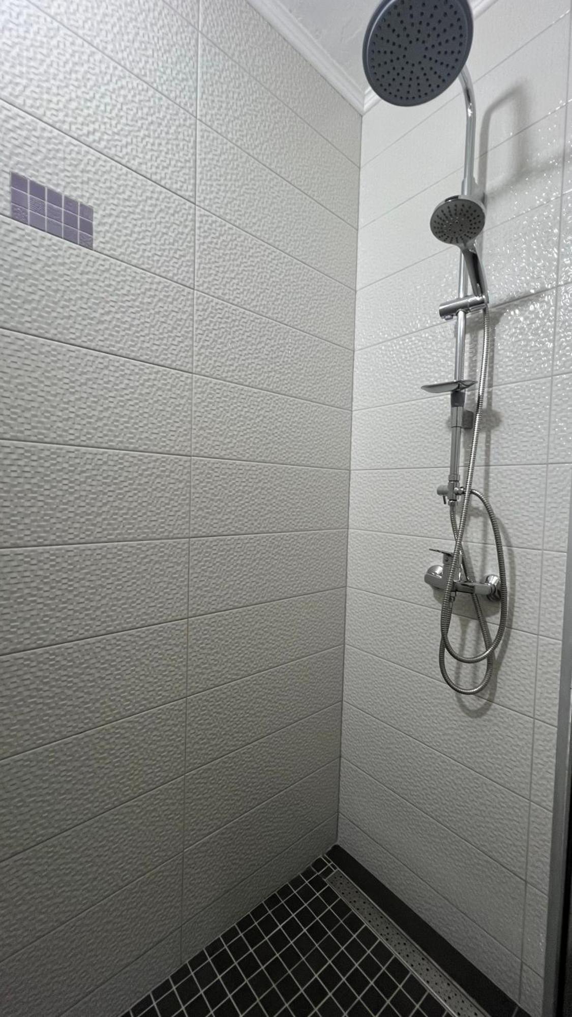 Lilikoi Apartment モスタル エクステリア 写真