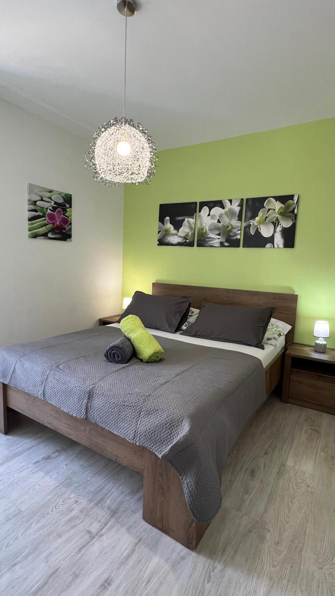 Lilikoi Apartment モスタル エクステリア 写真